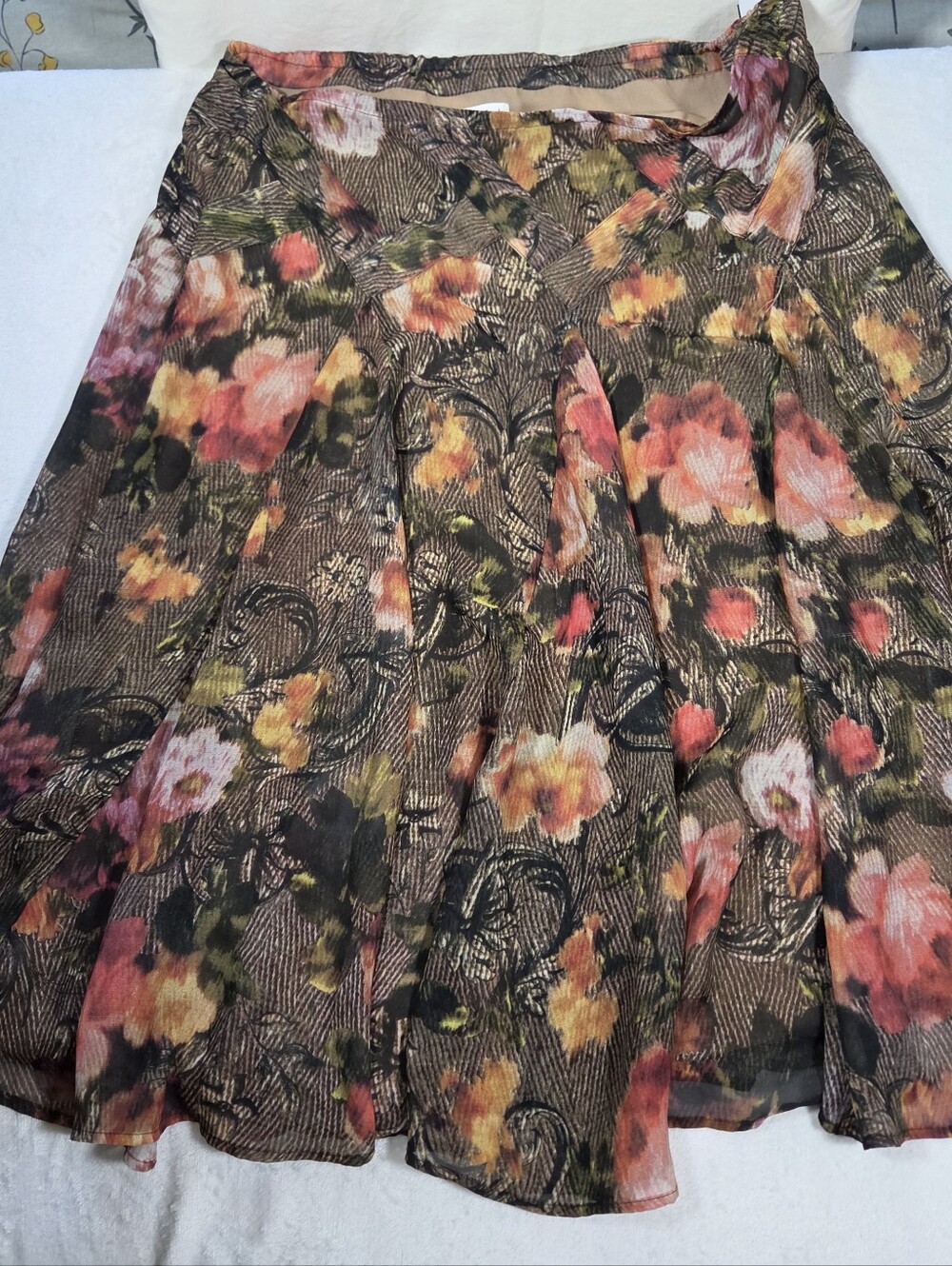 Coldwater Creek Romantic Brown Floral Fit & Flare Midi Skirt Size M Forest fairy